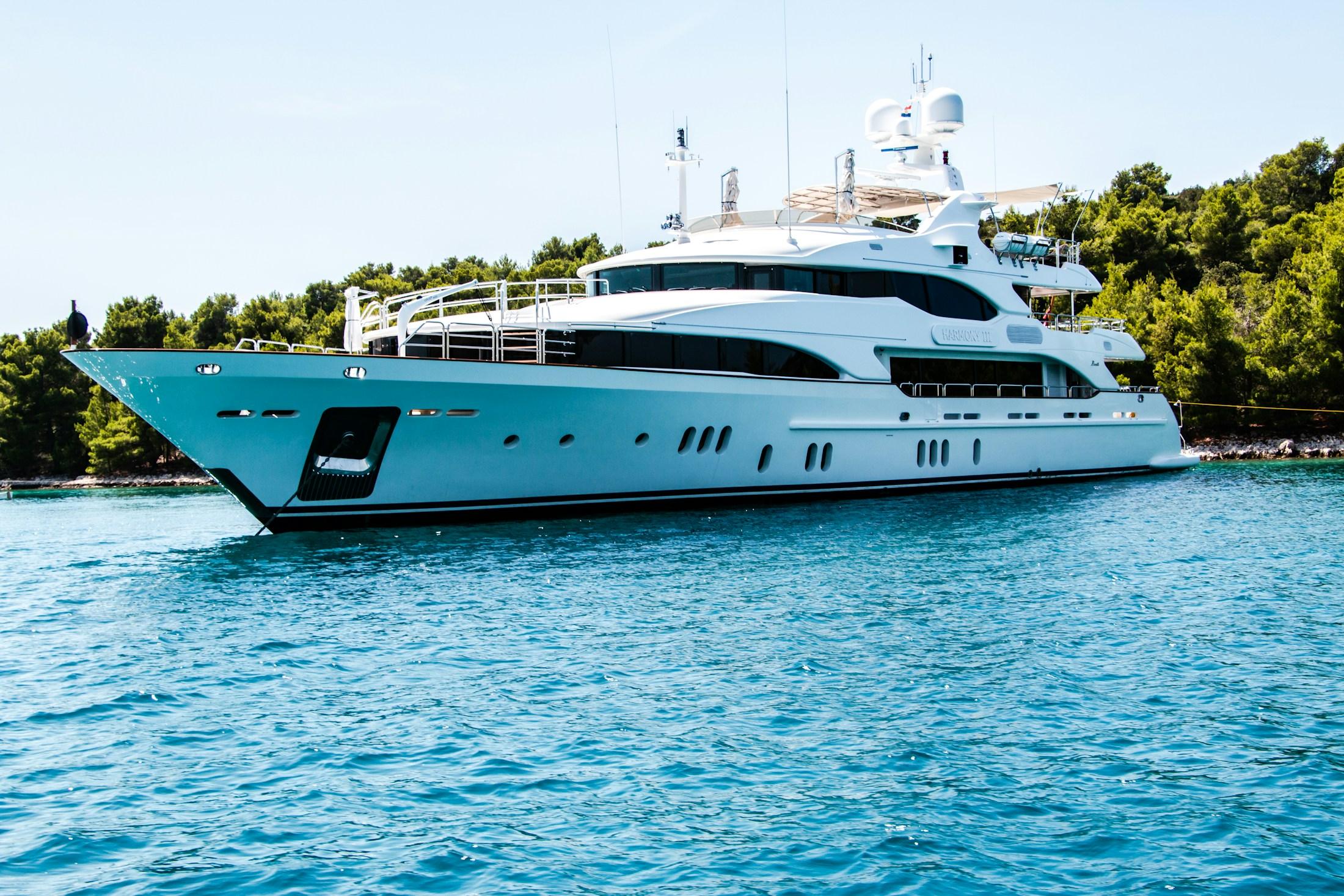 Superyacht cruising in open water